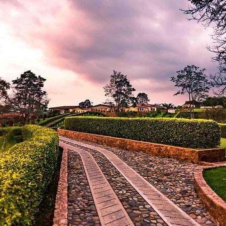 Hotel Estrella Del Monte อาร์เมเนีย ภายนอก รูปภาพ