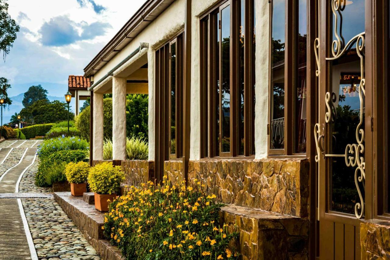 Hotel Estrella Del Monte อาร์เมเนีย ภายนอก รูปภาพ